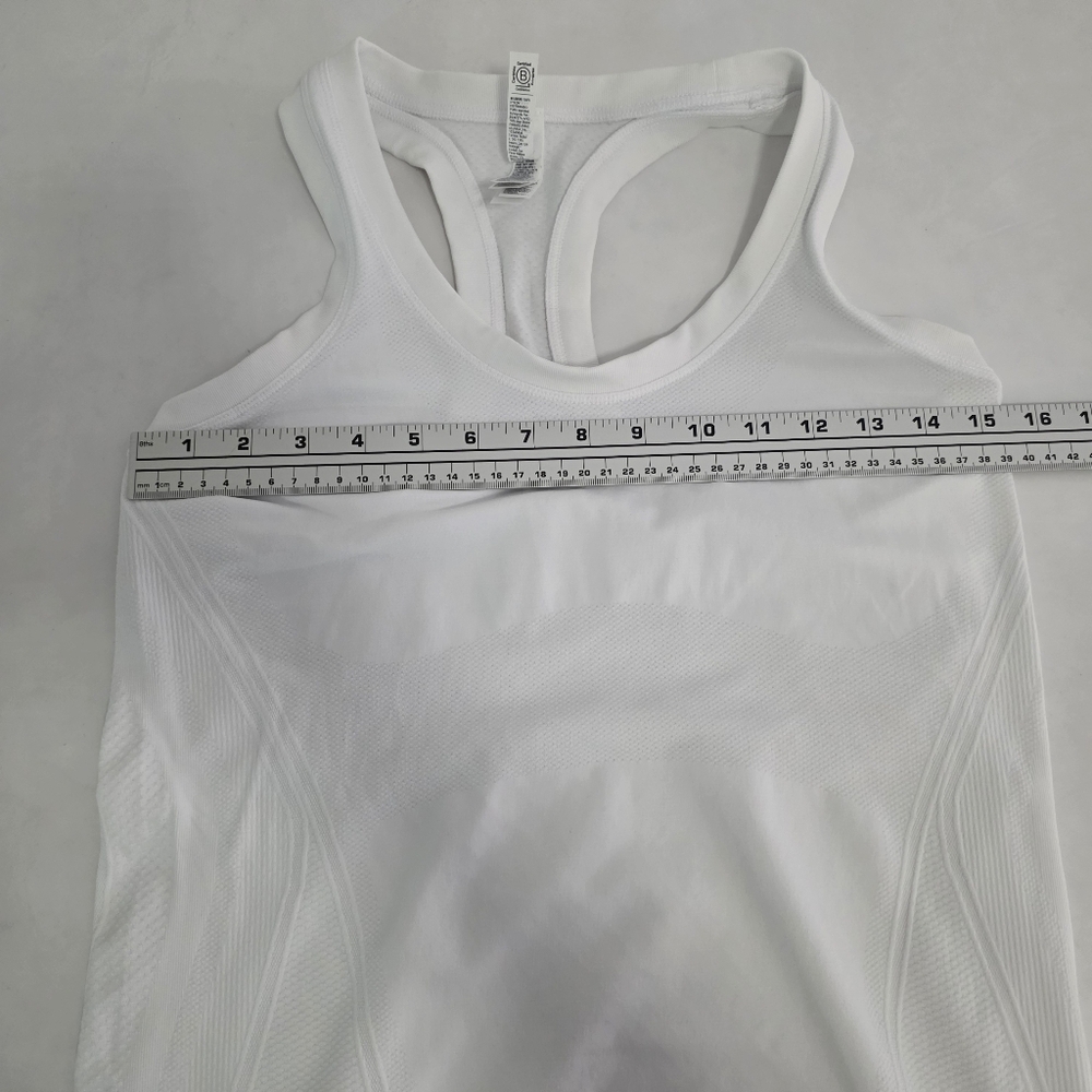 Firm Athleta Tank Top Shirt Top Bundle Green And White Size Medium And Large - Picture 10 of 11